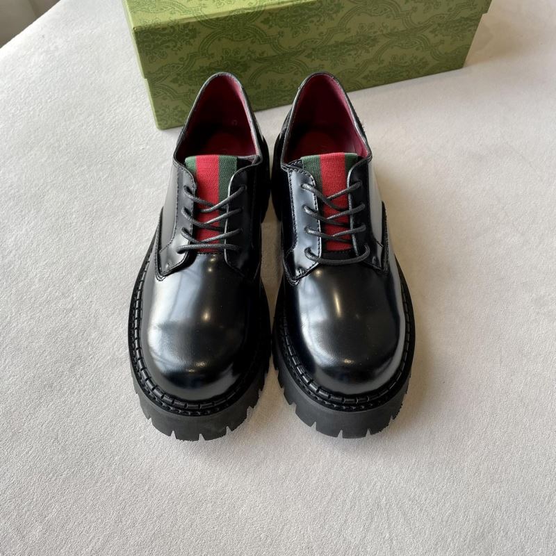 G*u*i leather shoes